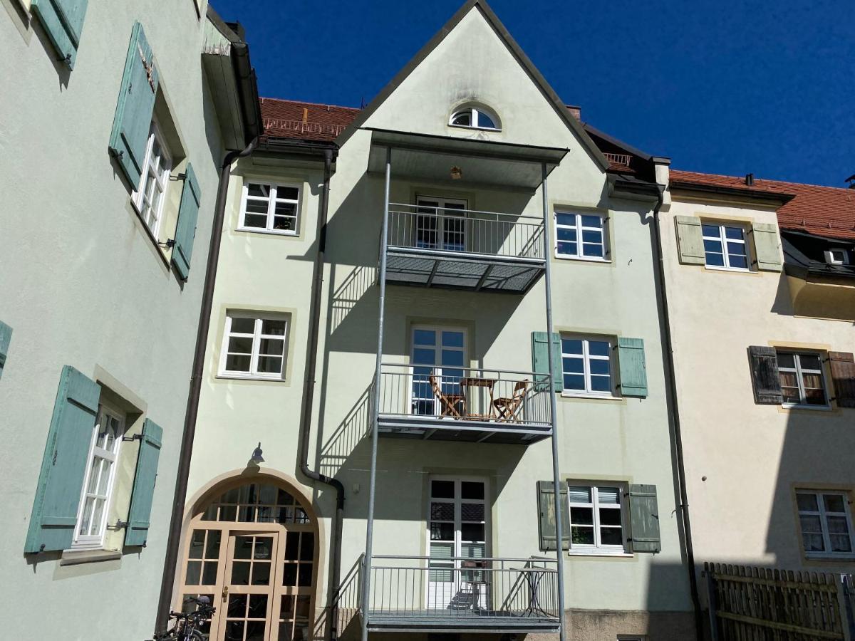Best Butler Boho Boutique City Apartment Netflix Фюссен Экстерьер фото